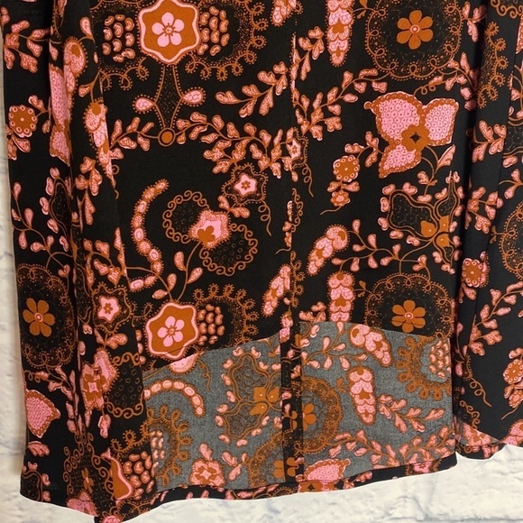 ALC Stuart black floral silk sleeveless hi low top small - Picture 5 of 9